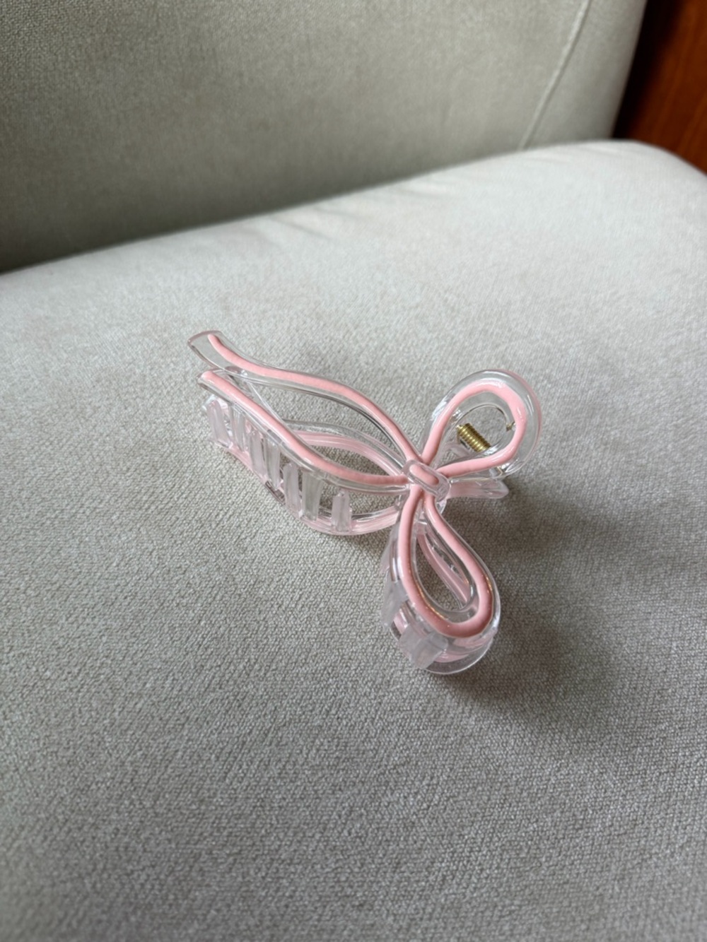 Pink Bow Claw Clip Anthropologie - Picture 5 of 7